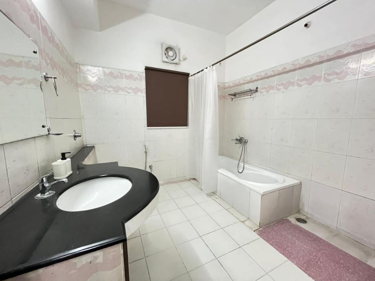 Bedchambers Serviced Apartments, Hajdarábád Exteriér fotografie