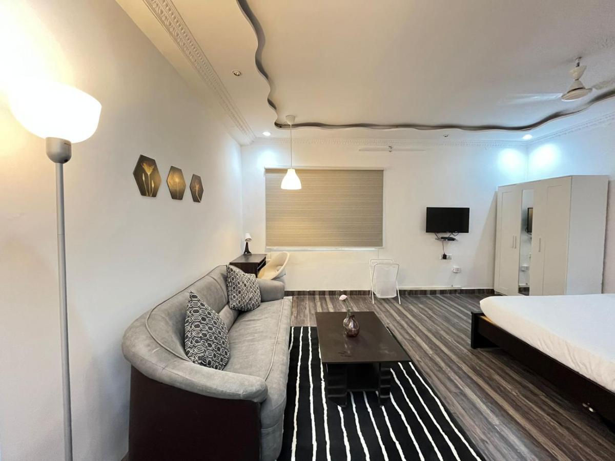 Bedchambers Serviced Apartments, Hajdarábád Exteriér fotografie
